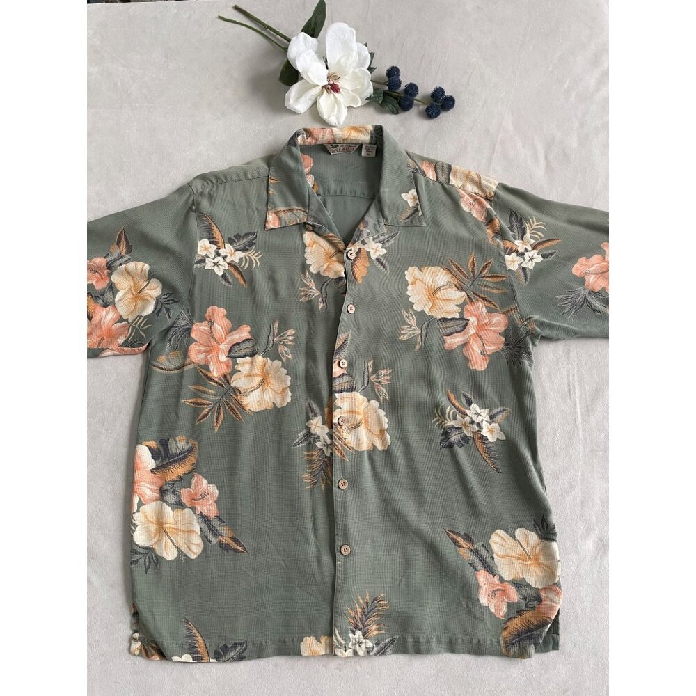 Izod Mens XL Hawaiian Floral Shirt 100% Silk Sage Green Short Sleeve Button-Up